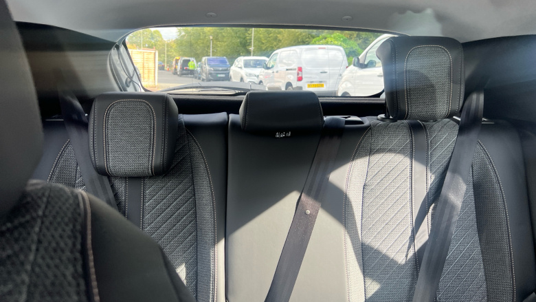 Peugeot 208 1.2 Hybrid 100 Allure 5dr e-DSC6 Petrol Hatchback